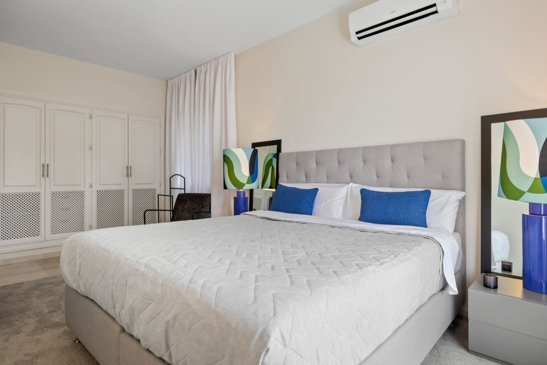 Modern impressive 4 bedroom villa is eager for you to discover its innate style and elegance.