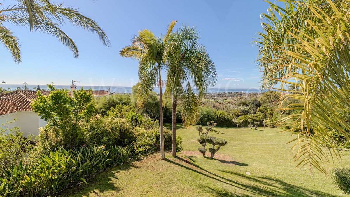 Discover a villa of light, style, and refinement