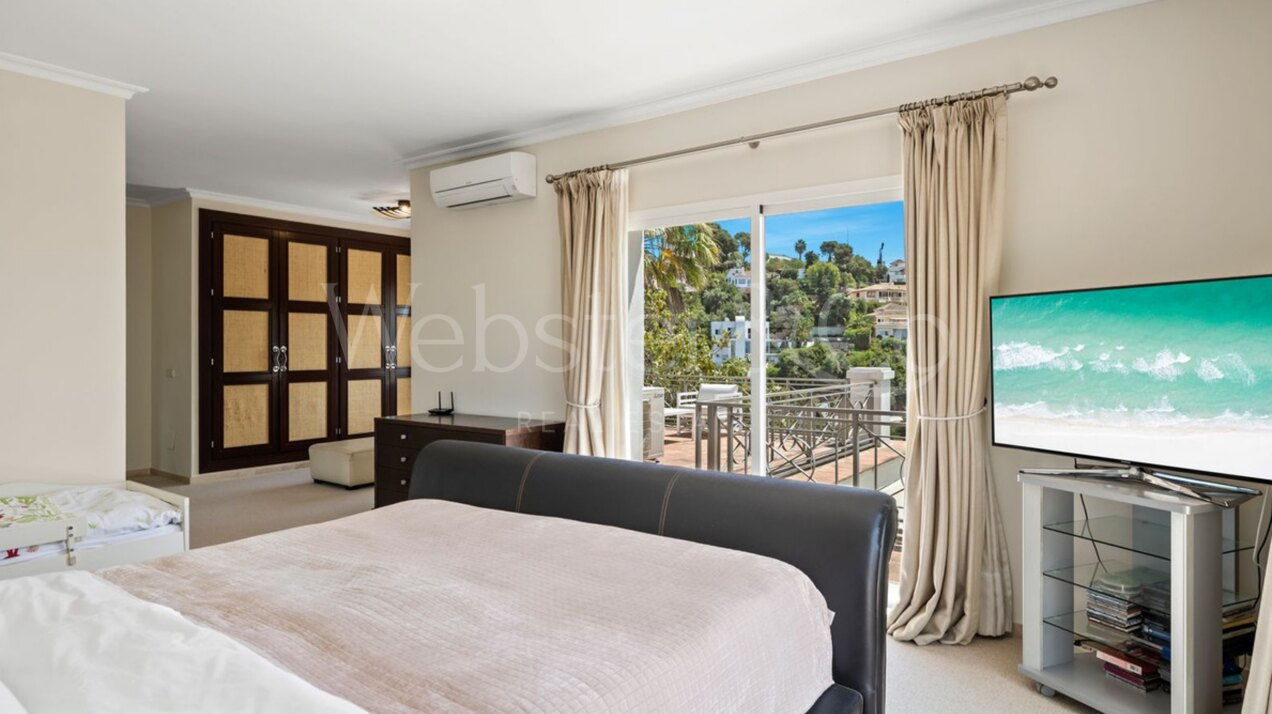 Discover a villa of light, style, and refinement