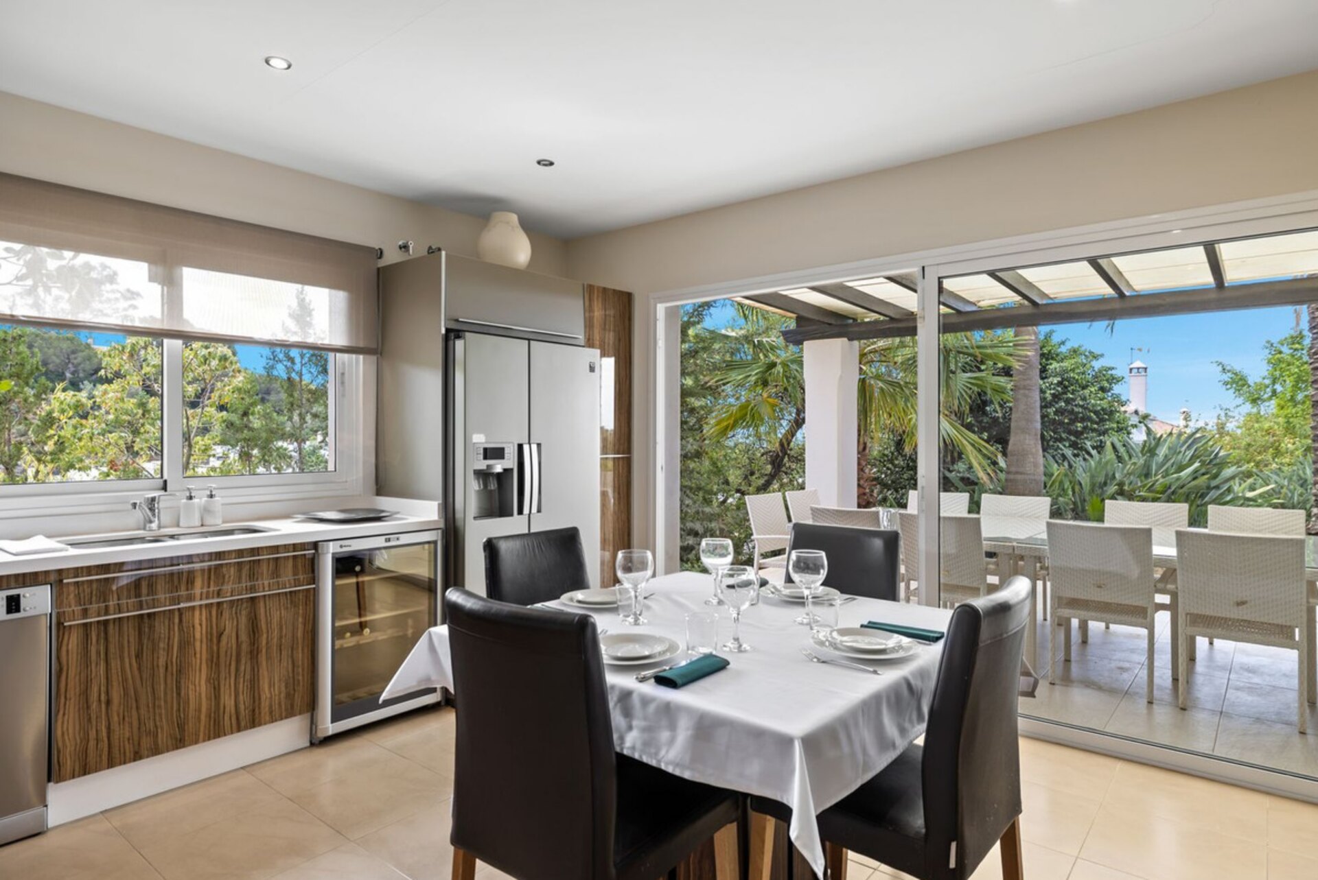 Modern impressive 4 bedroom villa is eager for you to discover its innate style and elegance.