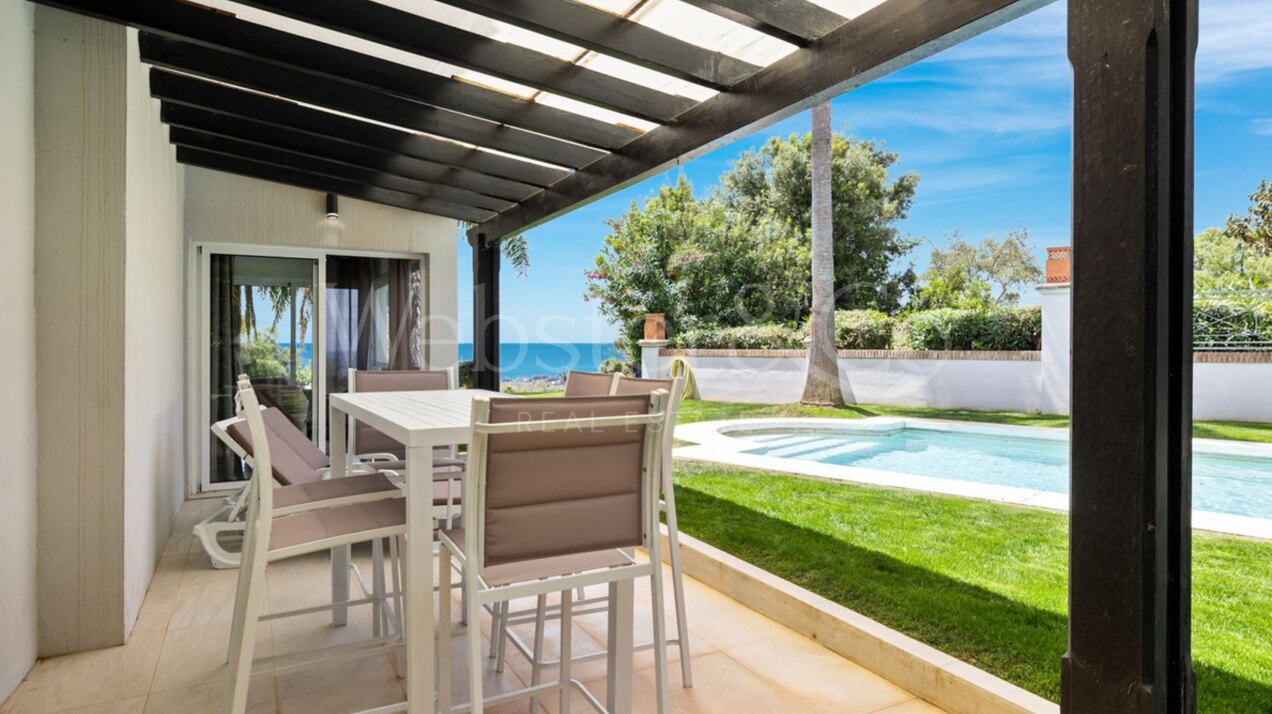 Discover a villa of light, style, and refinement