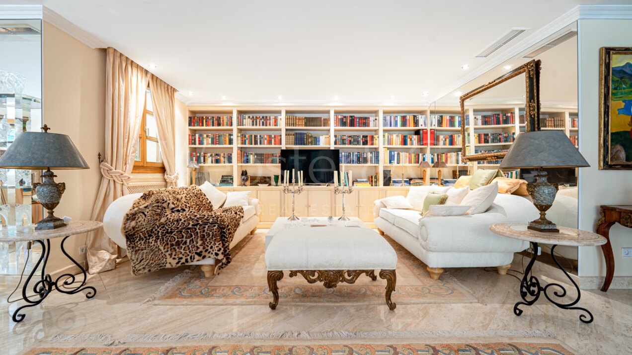 Villa Toscana – Auténtica Villa en Nueva Andalucía