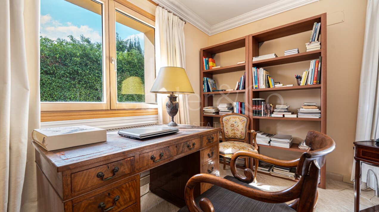 Villa Toscana – Auténtica Villa en Nueva Andalucía