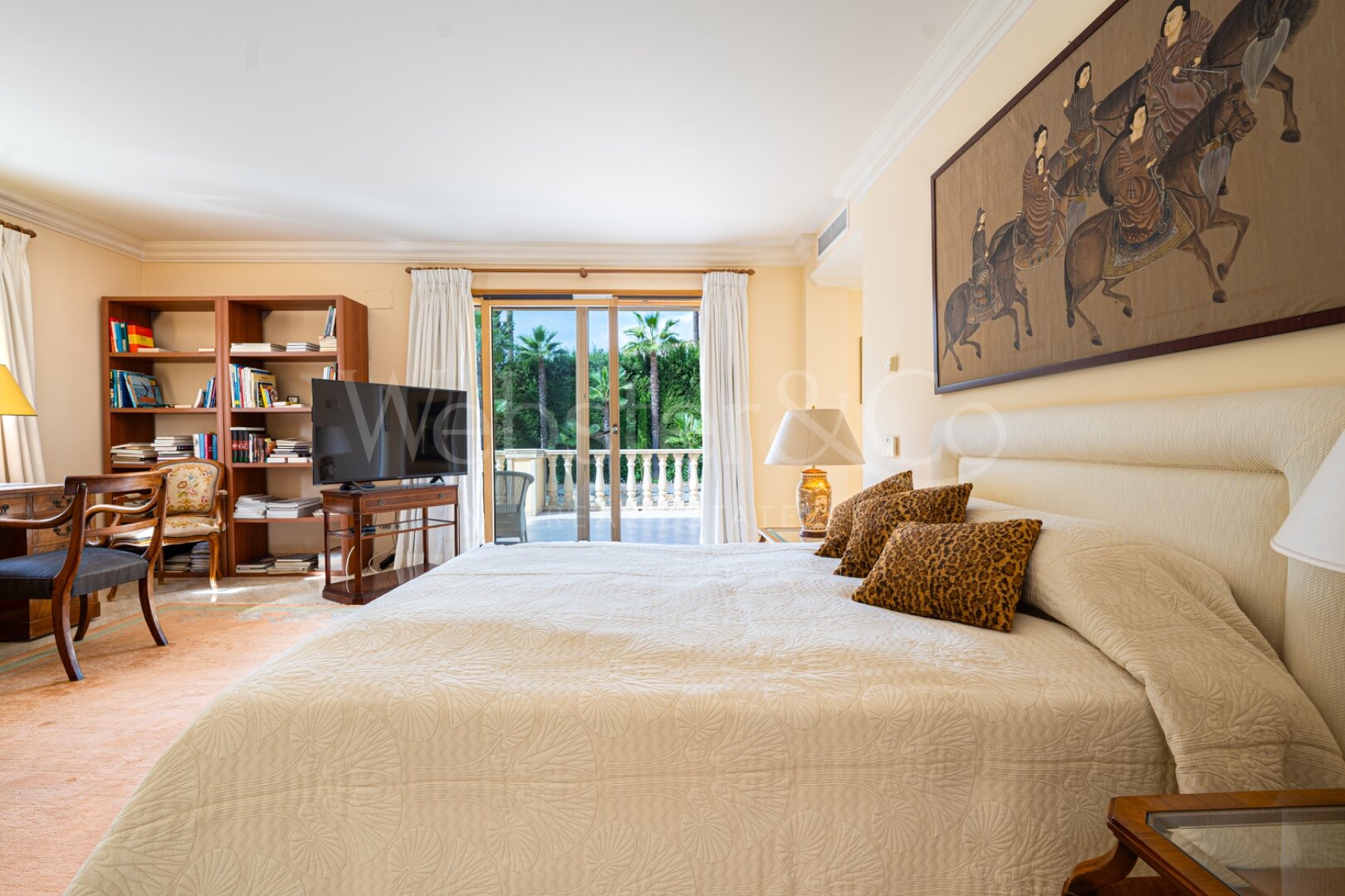 Villa Toscana - Authentic Villa in Nueva Andalucia