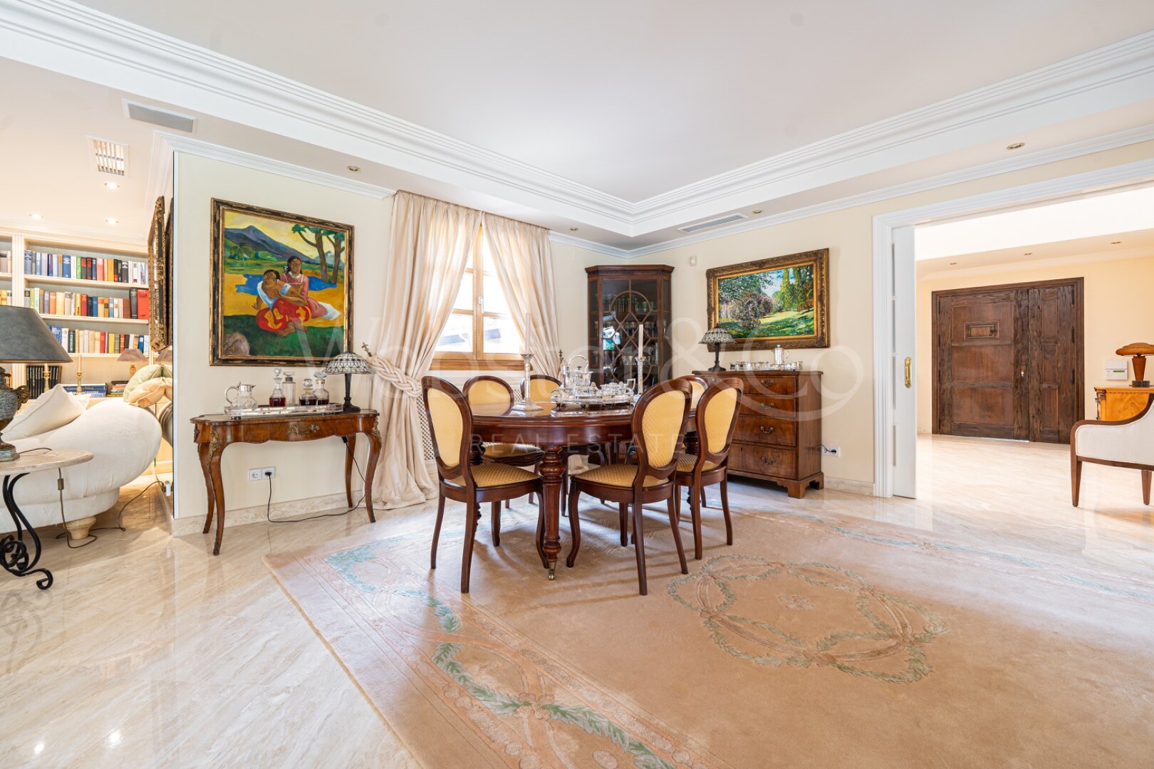 Villa Toscana - Authentic Villa in Nueva Andalucia