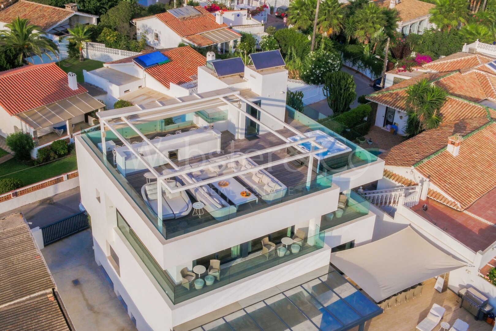 Villa Sunset – Belleza frente al mar en Costabella