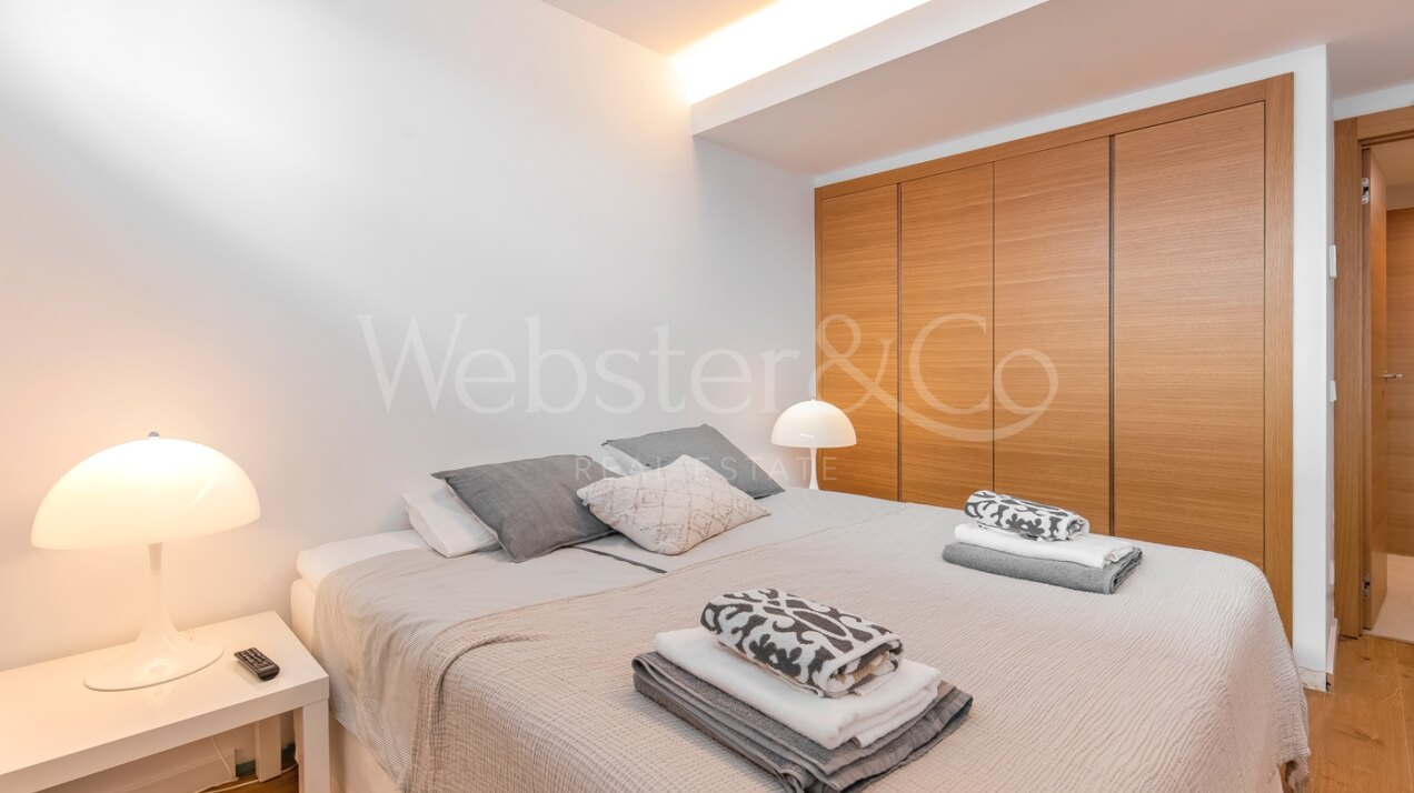 Villa Sunset - Beachfront Beauty in Costabella