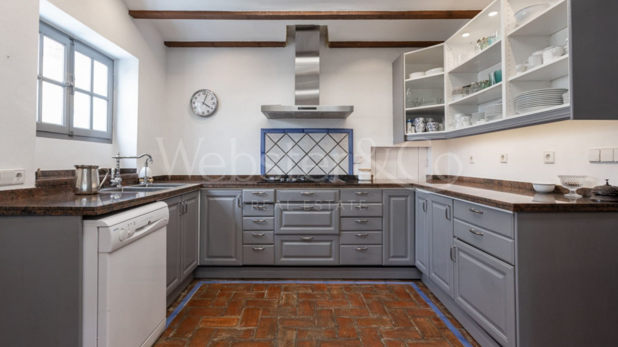 Villa Birdie - Family Home In Guadalmina Baja