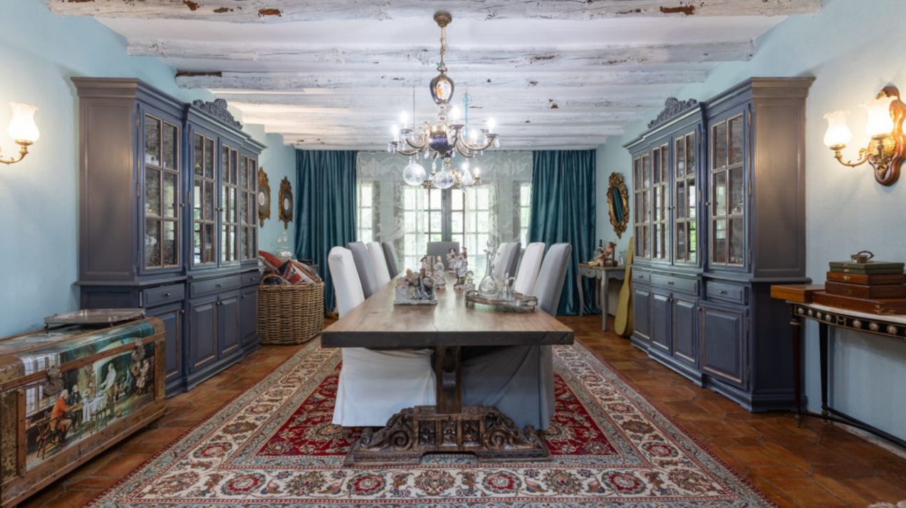 Remarkable 4 bedroom golfside villa in Guadalmina Baja exhibits eclectic flair and Andalucia charm