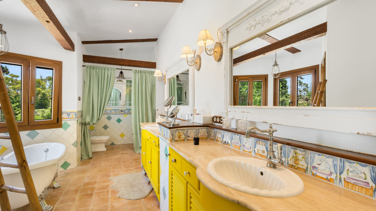 Remarkable 4 bedroom golfside villa in Guadalmina Baja exhibits eclectic flair and Andalucia charm