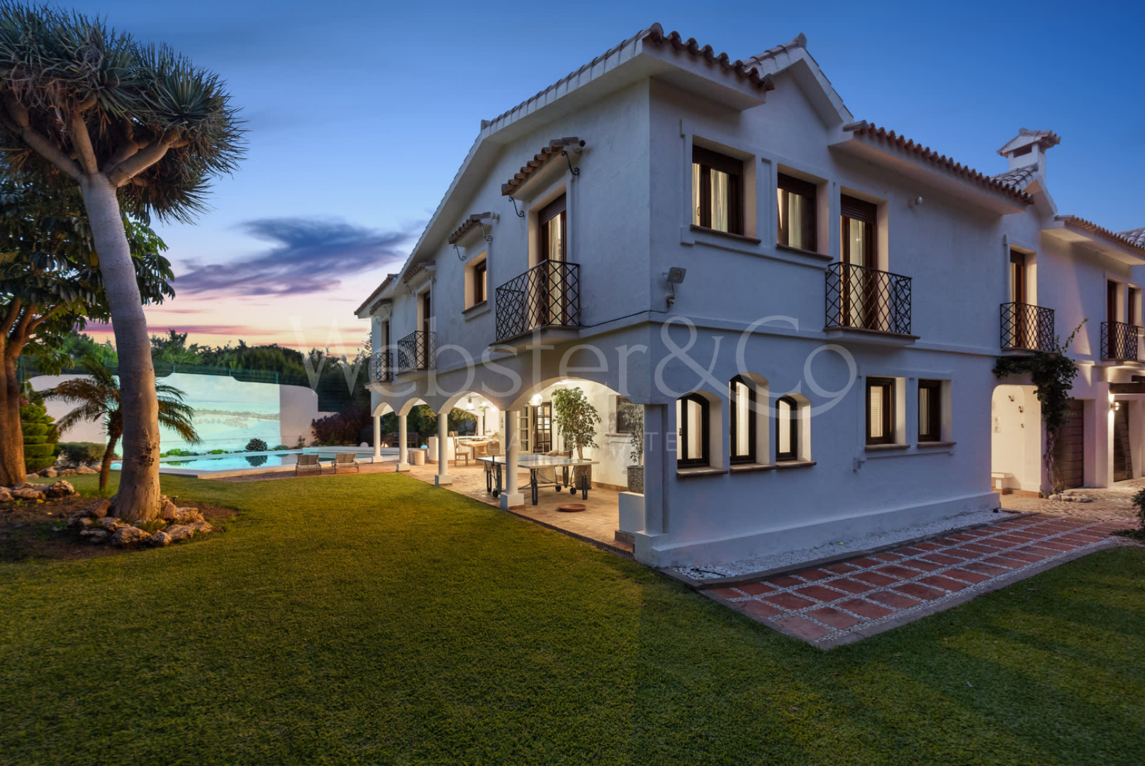Villa Birdie – Hogar Familiar en Guadalmina Baja