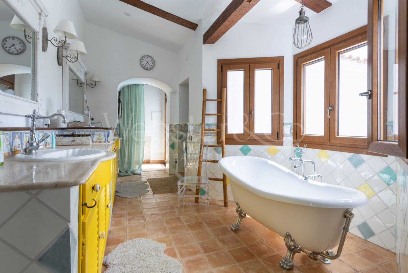 Villa Birdie – Hogar Familiar en Guadalmina Baja