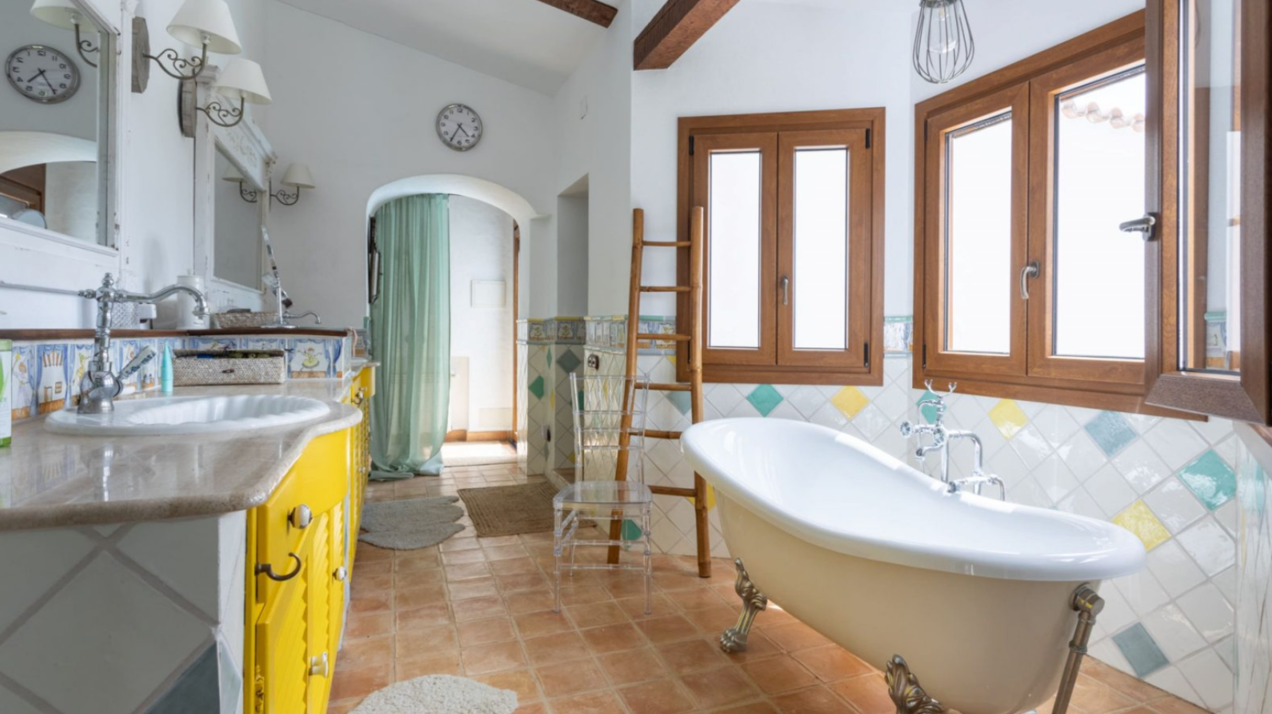 Remarkable 4 bedroom golfside villa in Guadalmina Baja exhibits eclectic flair and Andalucia charm