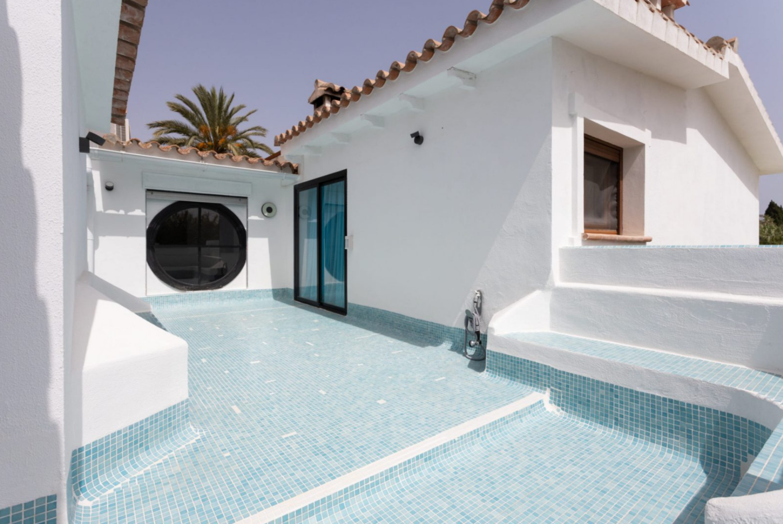 Remarkable 4 bedroom golfside villa in Guadalmina Baja exhibits eclectic flair and Andalucia charm