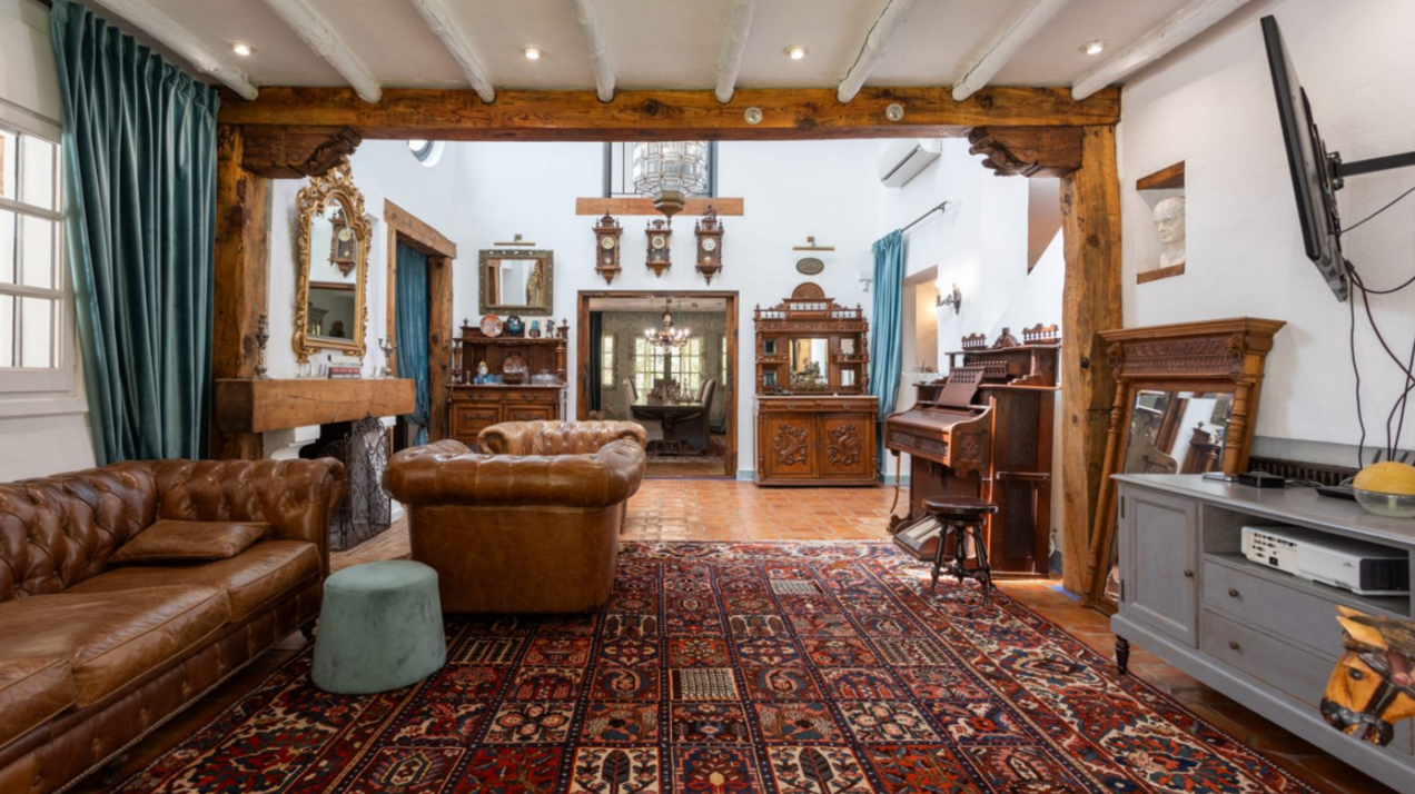 Remarkable 4 bedroom golfside villa in Guadalmina Baja exhibits eclectic flair and Andalucia charm