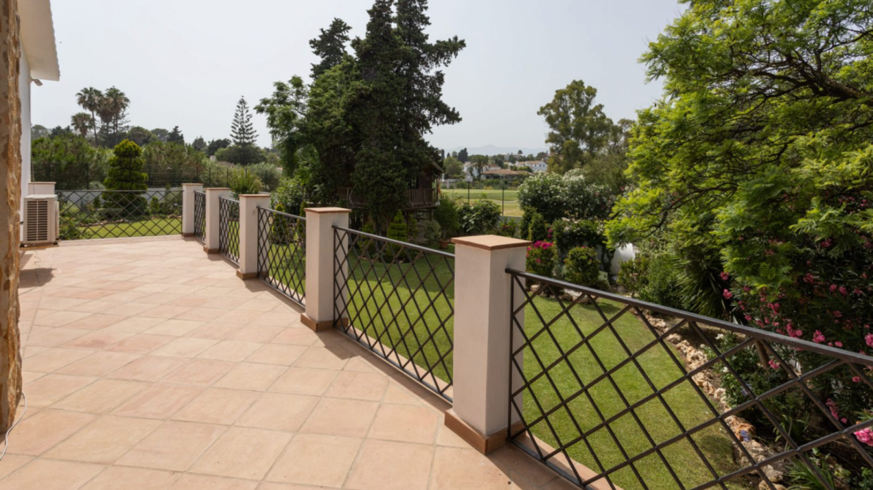 Remarkable 4 bedroom golfside villa in Guadalmina Baja exhibits eclectic flair and Andalucia charm