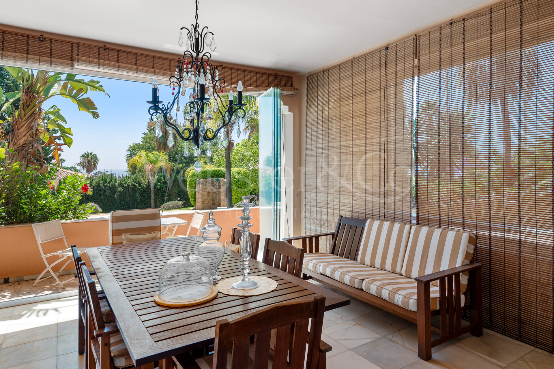 Villa Esperanza - Grand, Andalusian Home in Elviria