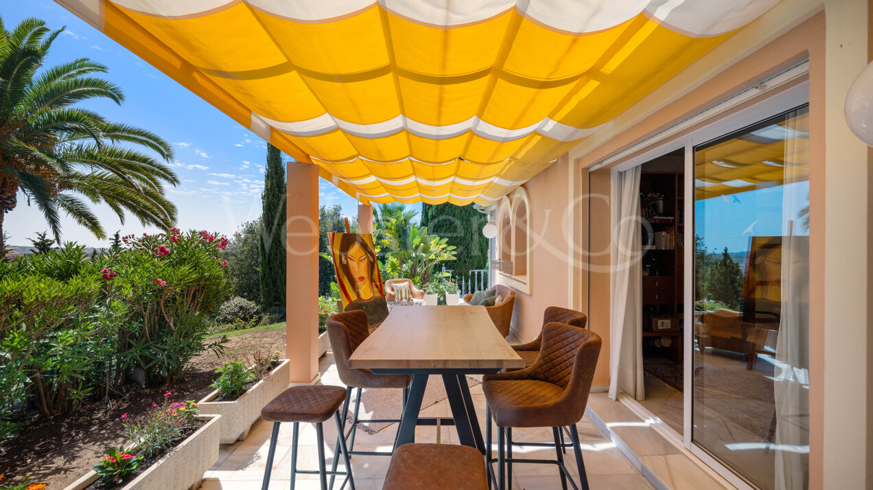 Villa Esperanza - Grand, Andalusian Home in Elviria