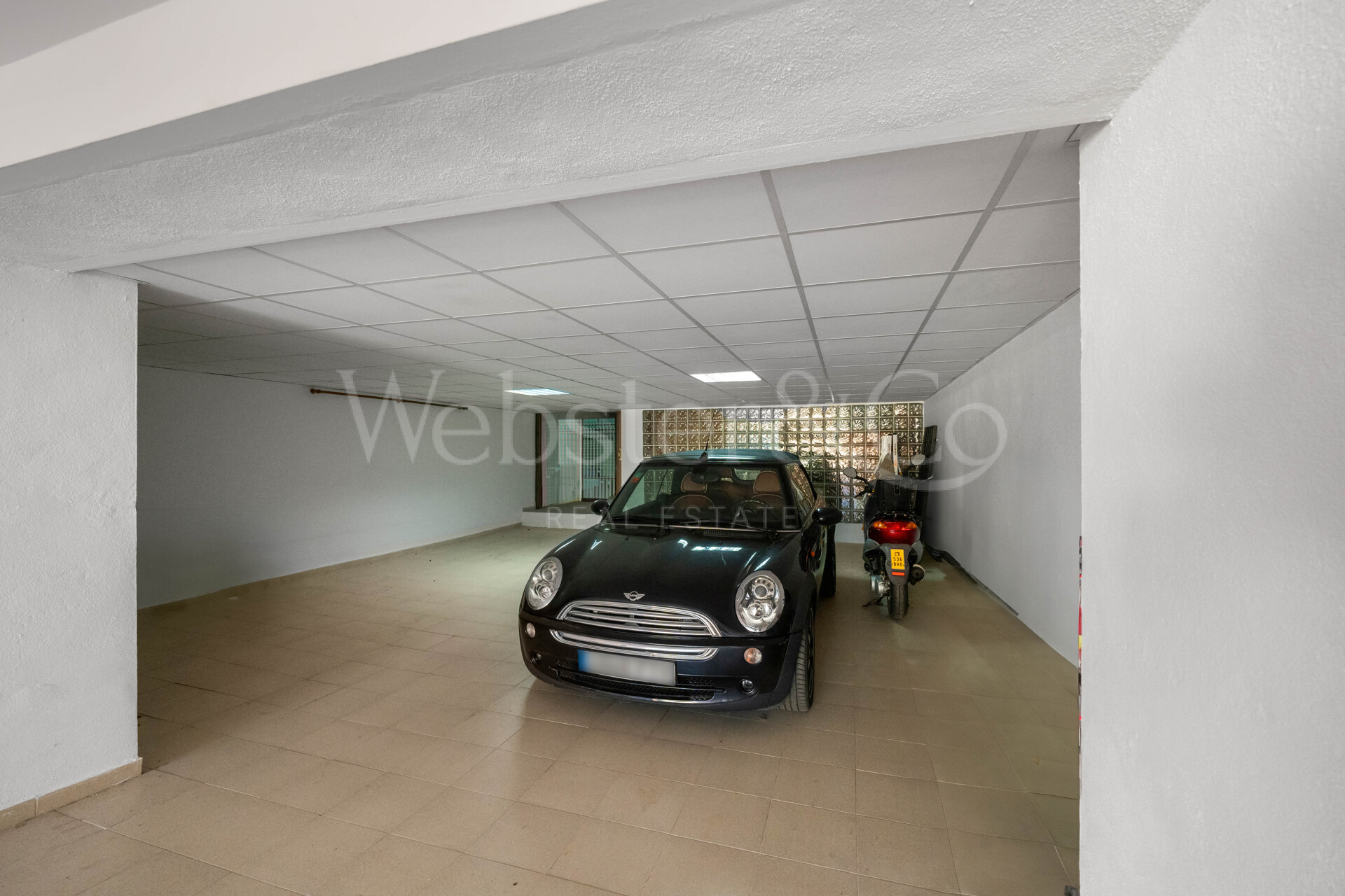 Villa Esperanza - Grand, Andalusian Home in Elviria