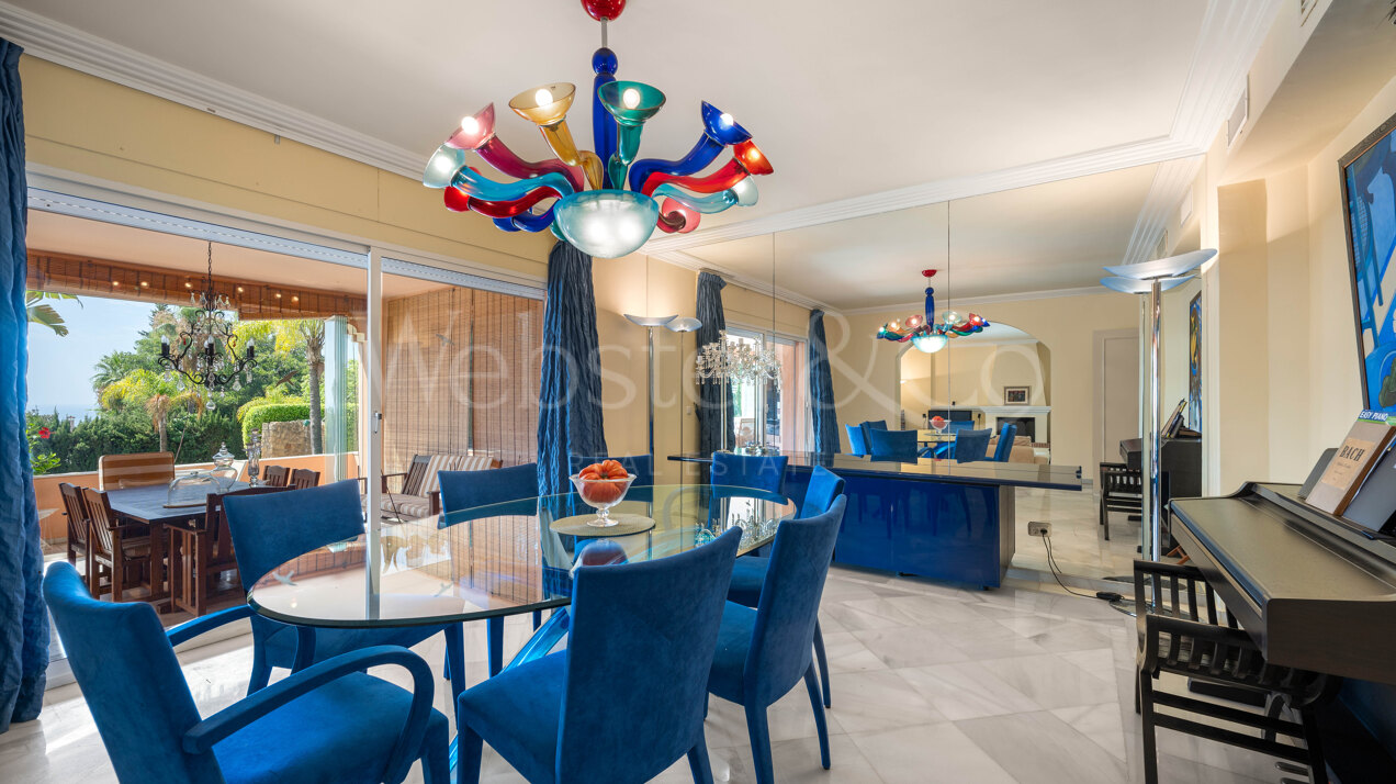 Villa Esperanza - Grand, Andalusian Home in Elviria