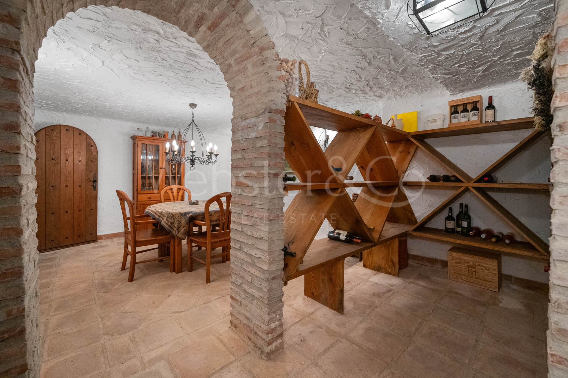 Villa Esperanza - Grand, Andalusian Home in Elviria