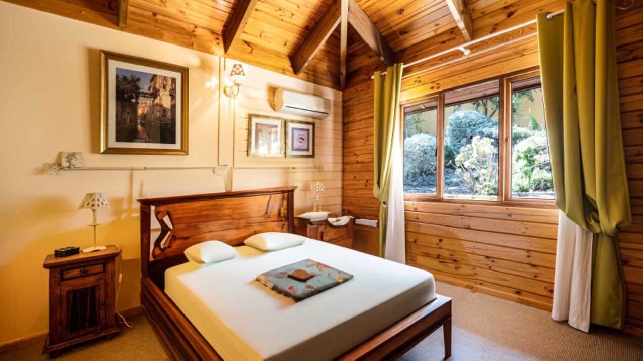 Stunning wooden country finca sits on the outskirts of Monda and its historic castle
