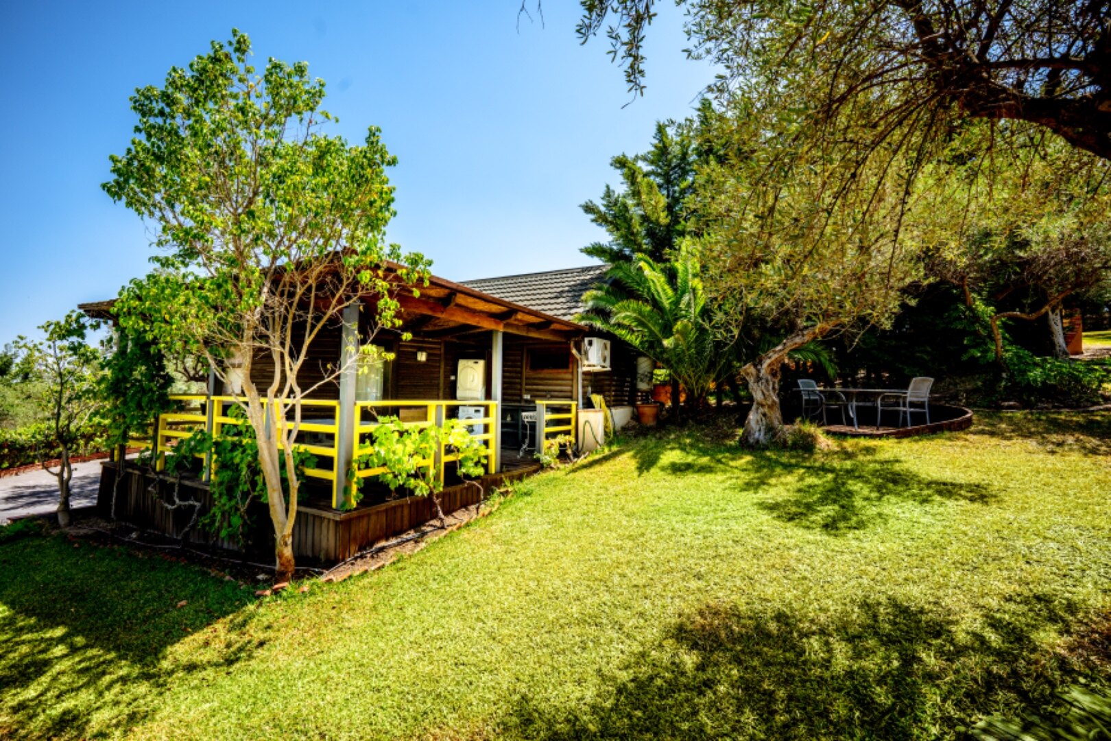 Stunning wooden country finca sits on the outskirts of Monda and its historic castle