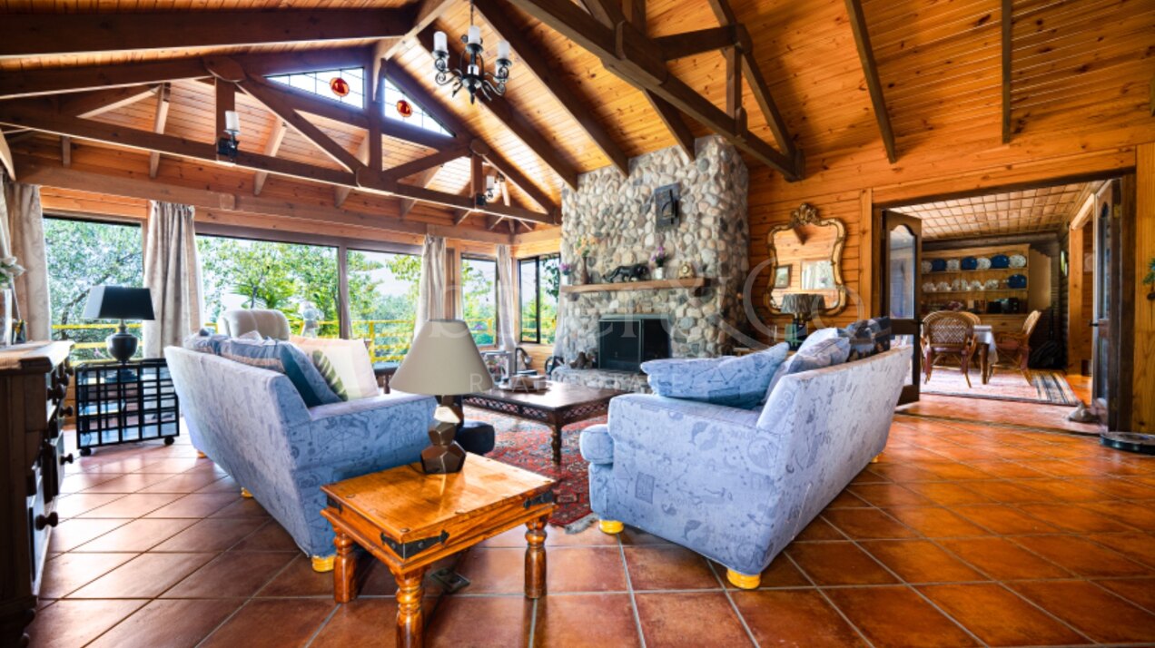 Finca Monda - Expansive Residence Near Marbella