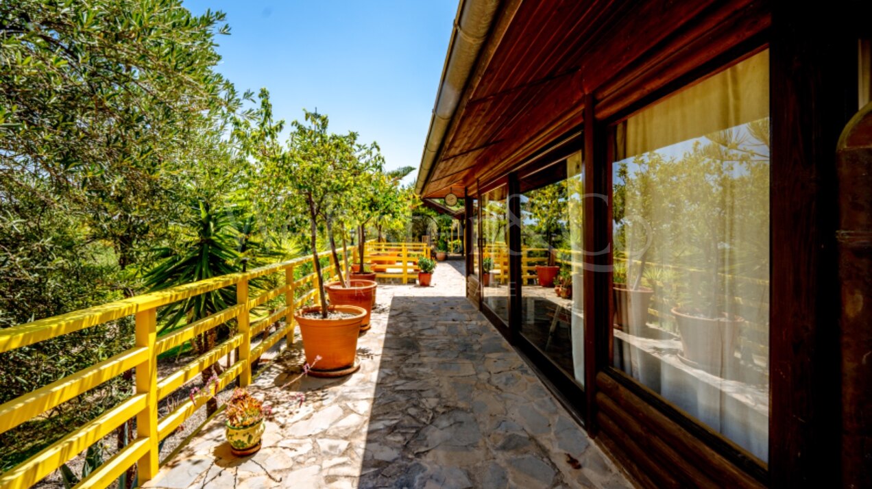 Finca Monda - Expansive Residence Near Marbella