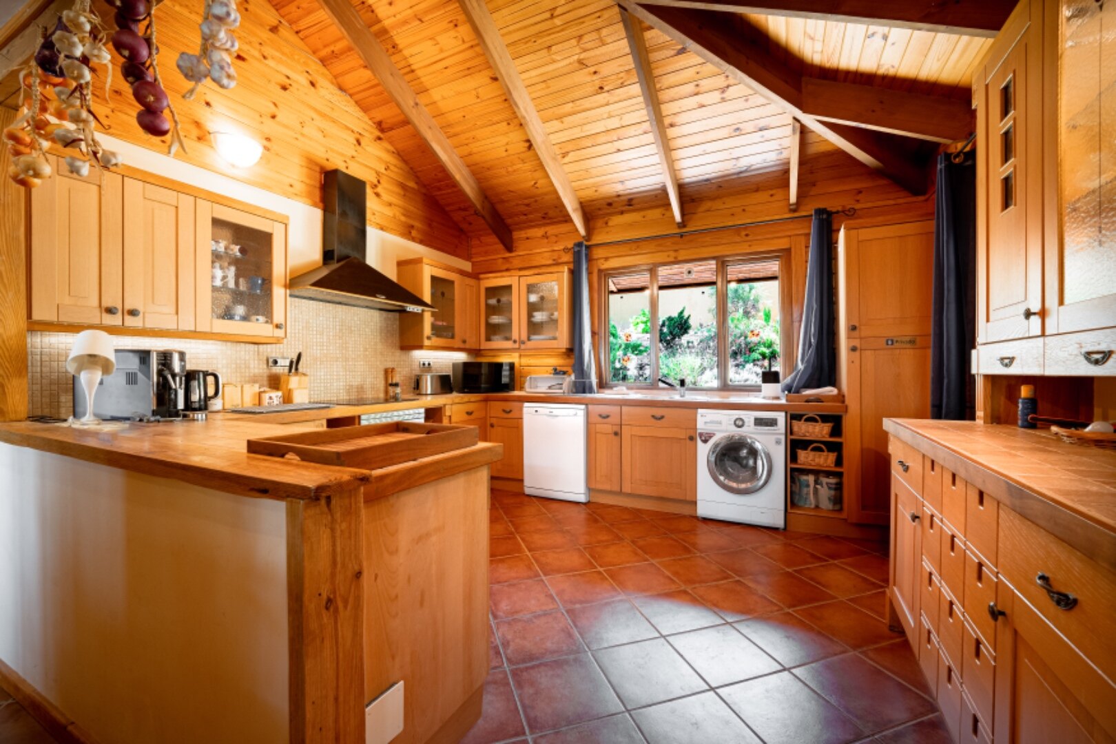 Stunning wooden country finca sits on the outskirts of Monda and its historic castle