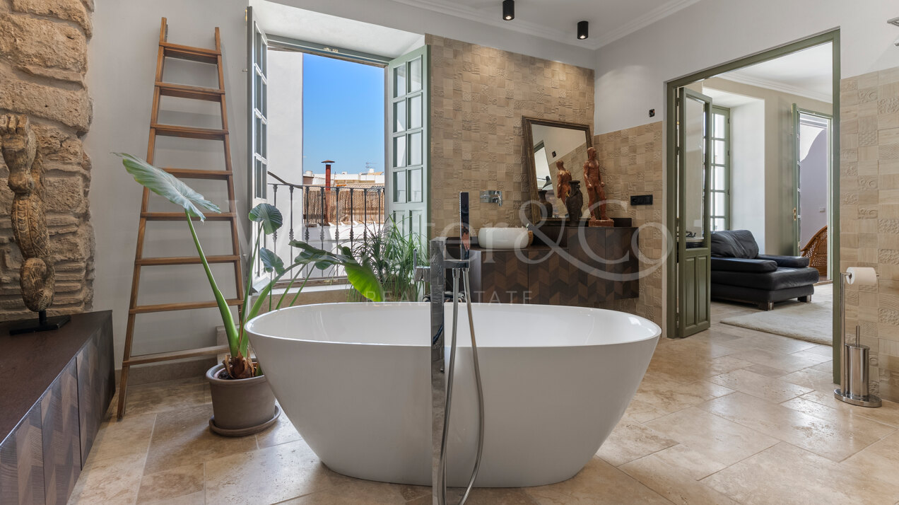 Palacio Verde - History In The Heart of Coín