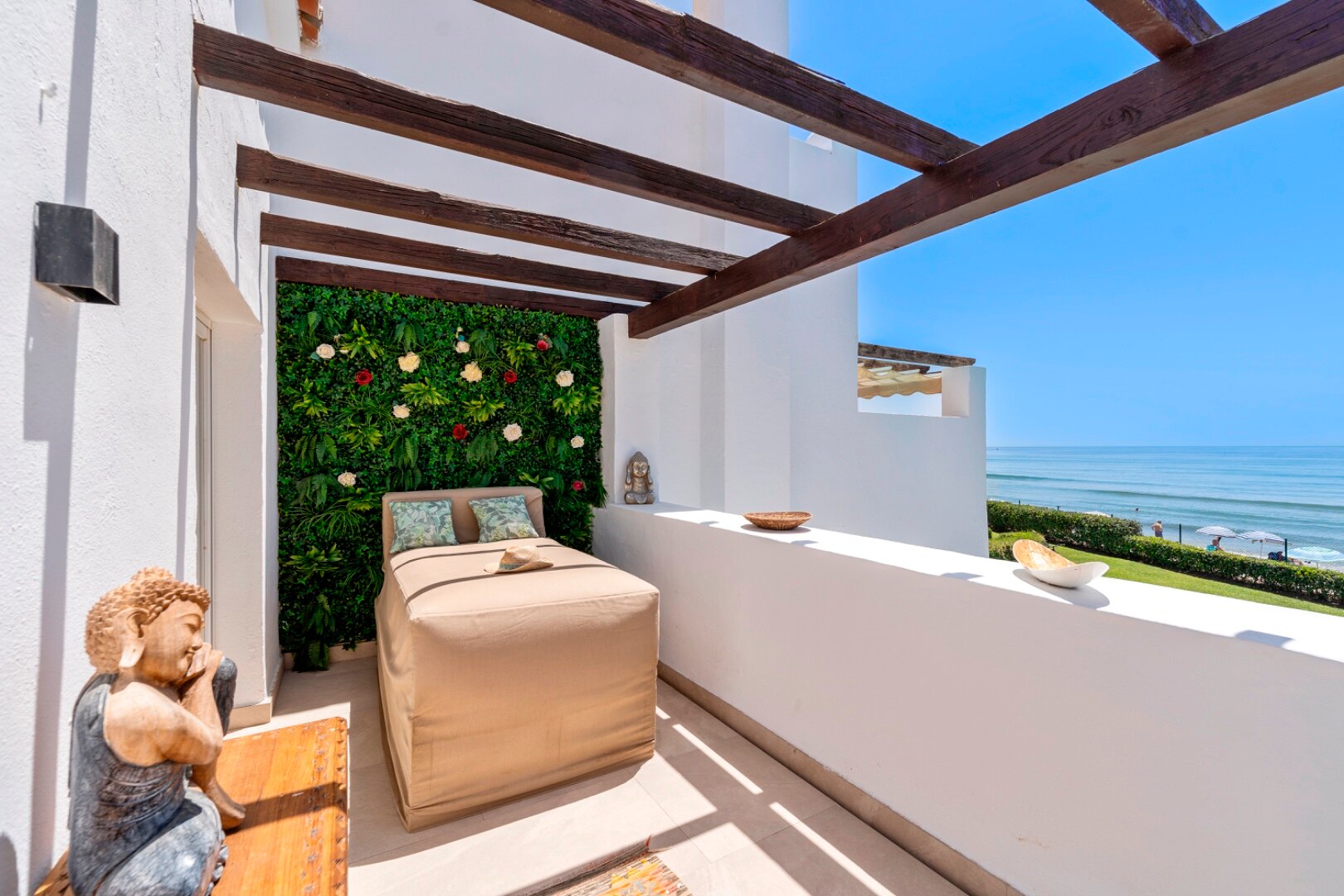 Stunning frontline townhouse with unobstructed views of glorious beaches and sparkling Mediterranean