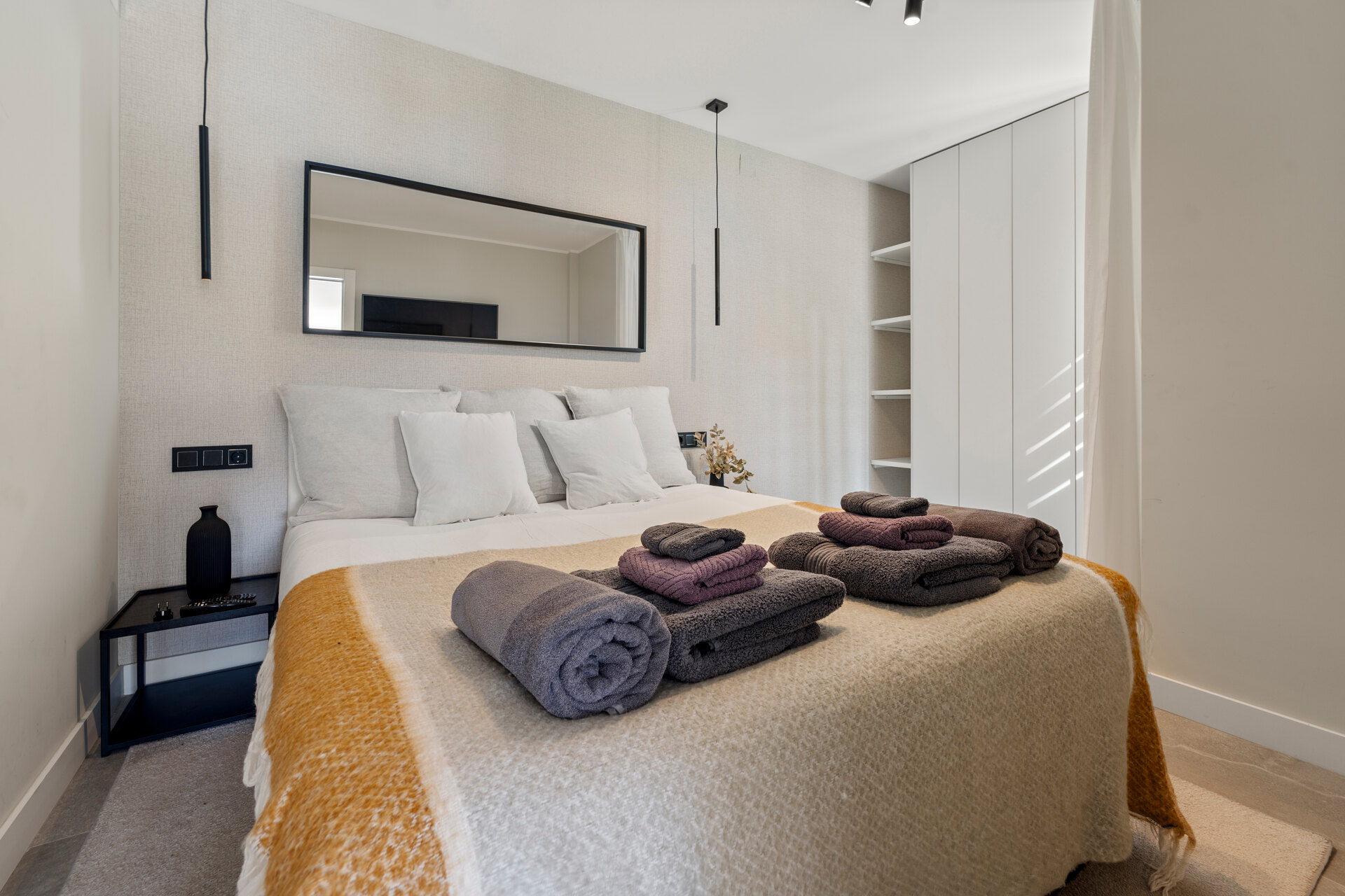 Recently renovated deluxe chic 4 bedroom apartment takes elegance and sophistication to a new level