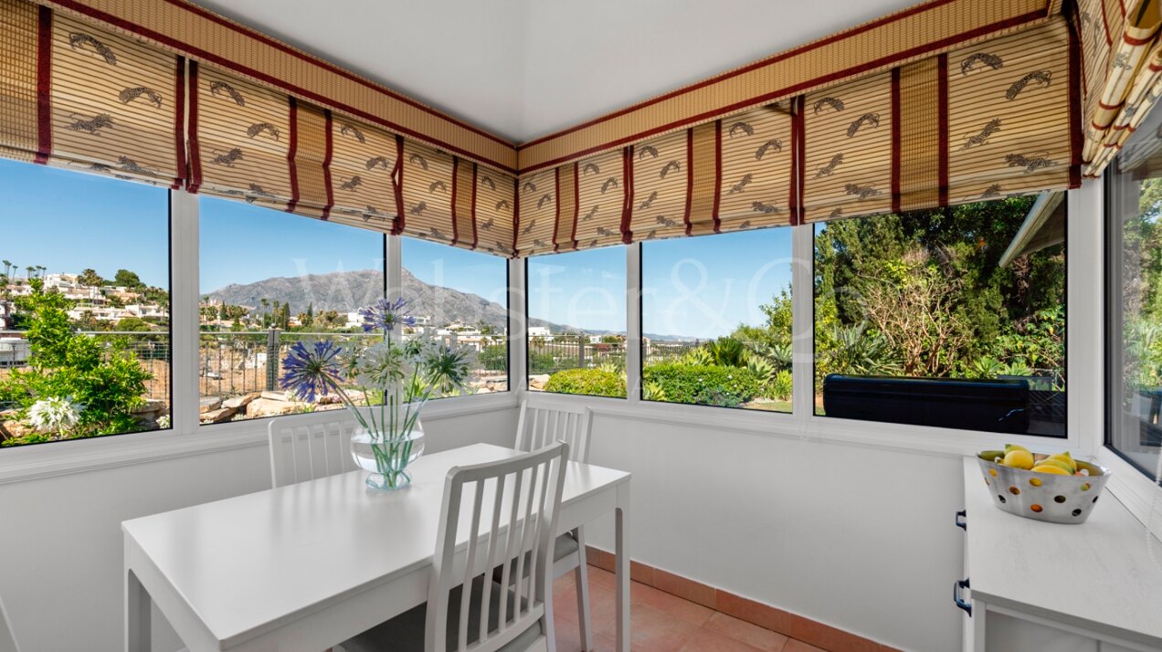 Villa Alto - Prestigious Home in El Herrojo