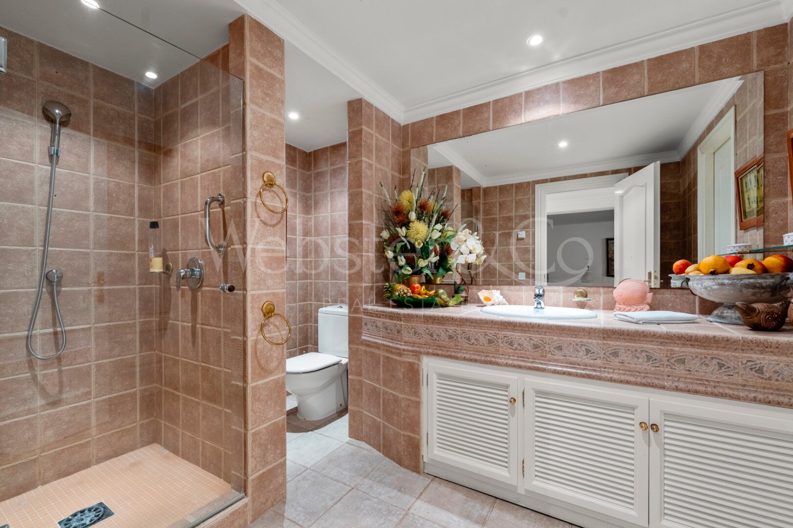 Villa Alto - Prestigious Home in El Herrojo