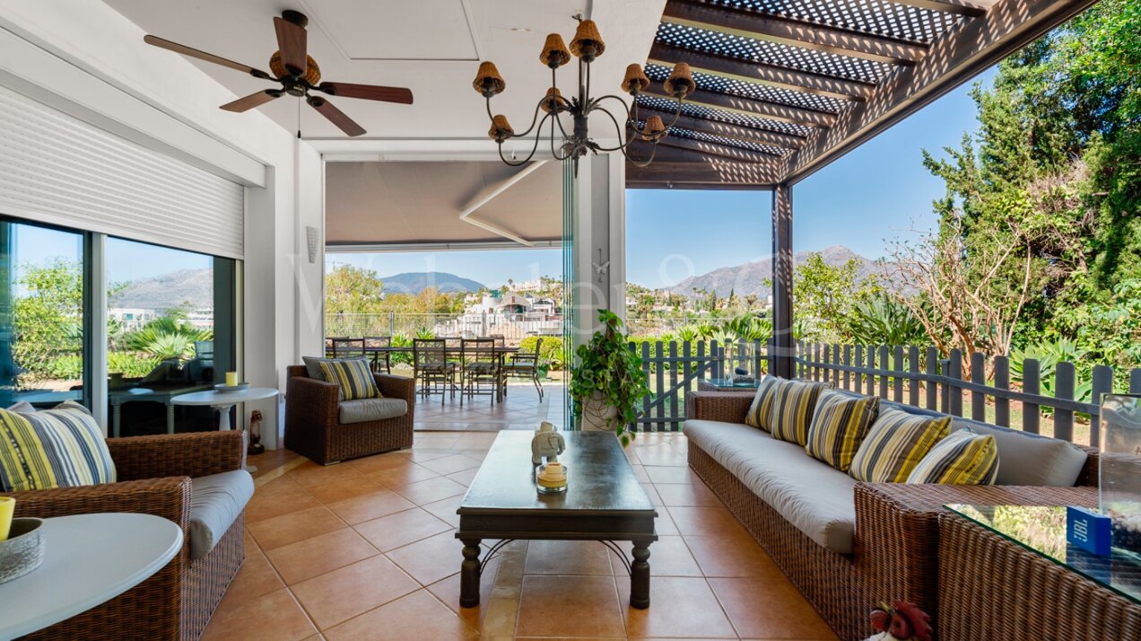 Villa Alto - Prestigious Home in El Herrojo