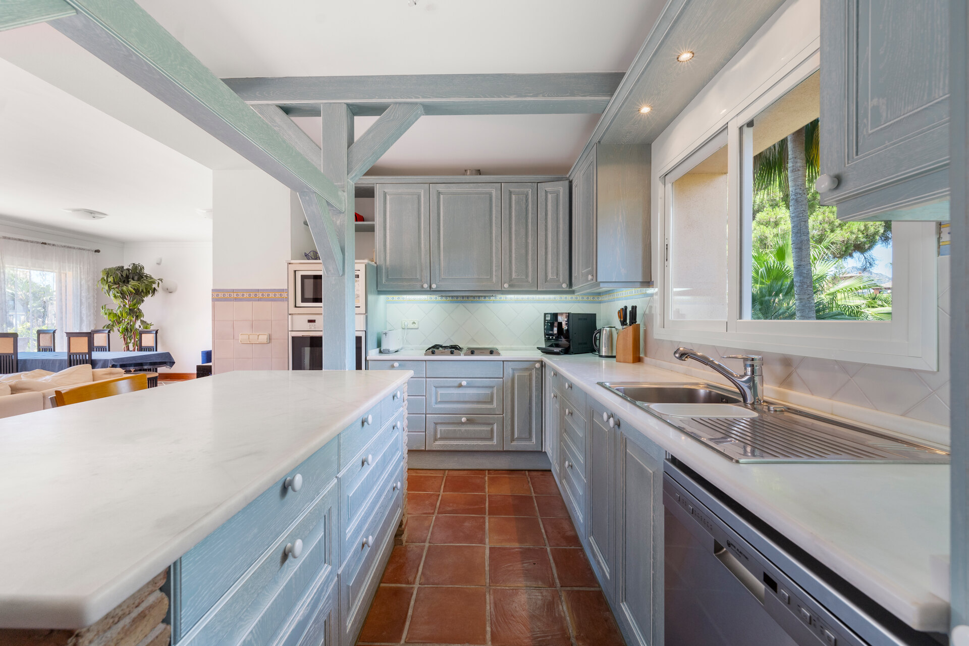 Dynamic 9 bedroom residence takes its beachfront position elegantly on the New Golden Mile