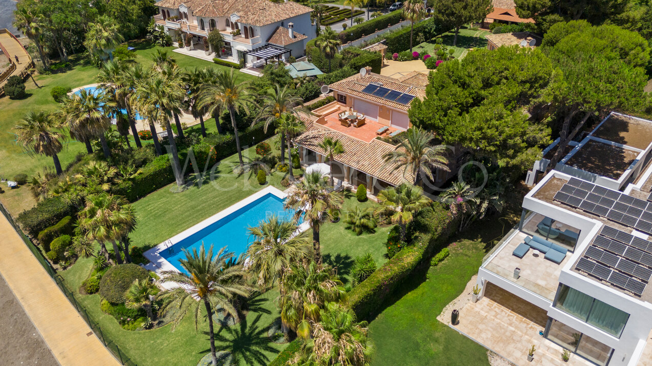 Villa Serena - Regal Luxury in Benamara