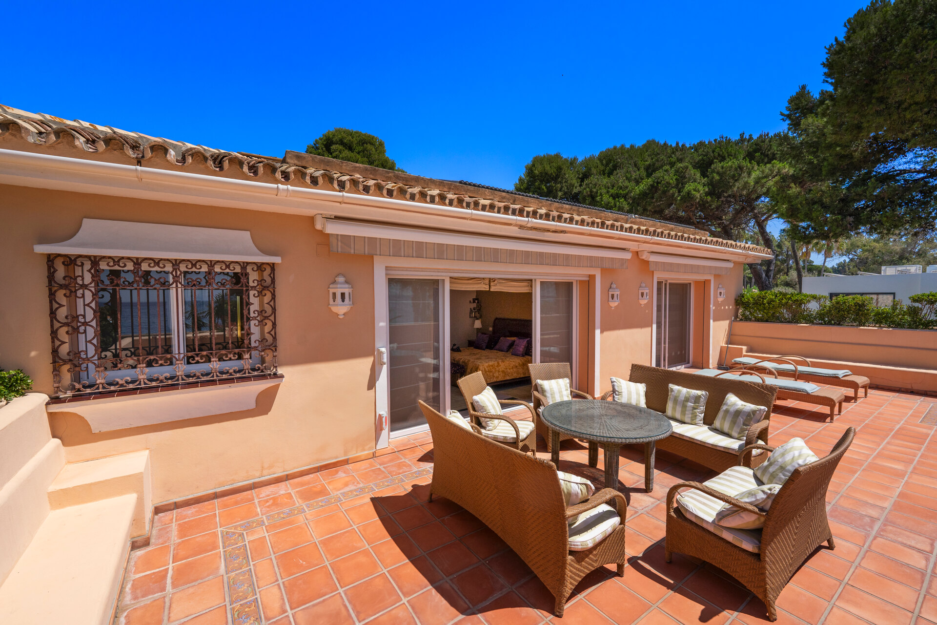Dynamic 9 bedroom residence takes its beachfront position elegantly on the New Golden Mile