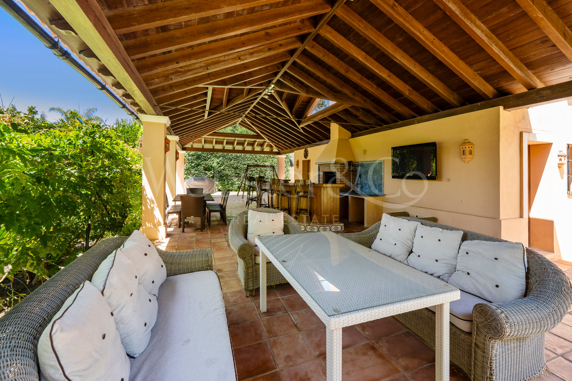 Villa Serena - Regal Luxury in Benamara