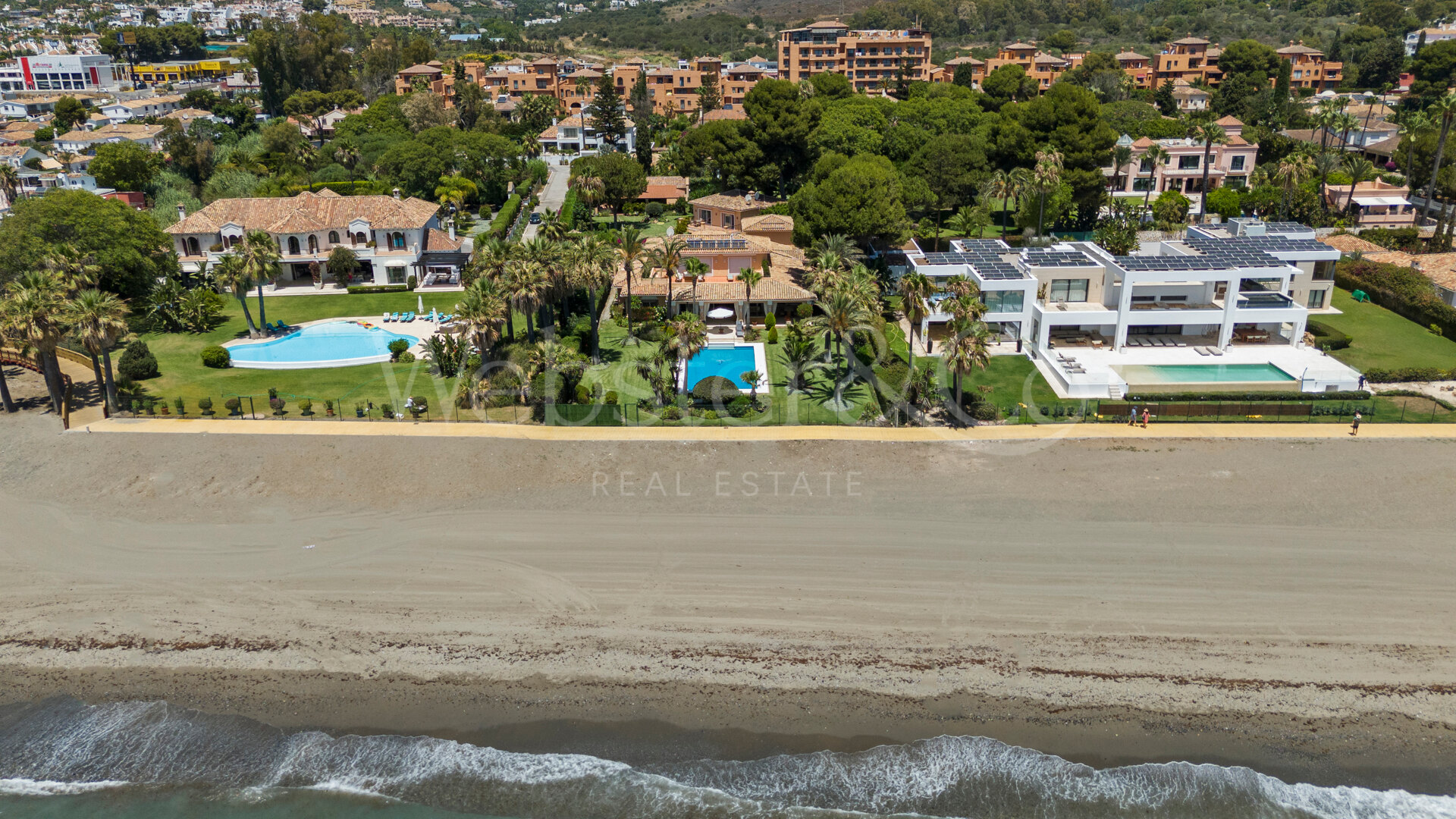 Villa Serena - Regal Luxury in Benamara