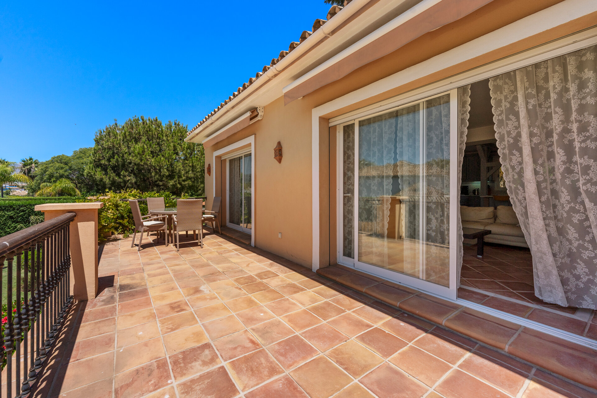 Dynamic 9 bedroom residence takes its beachfront position elegantly on the New Golden Mile