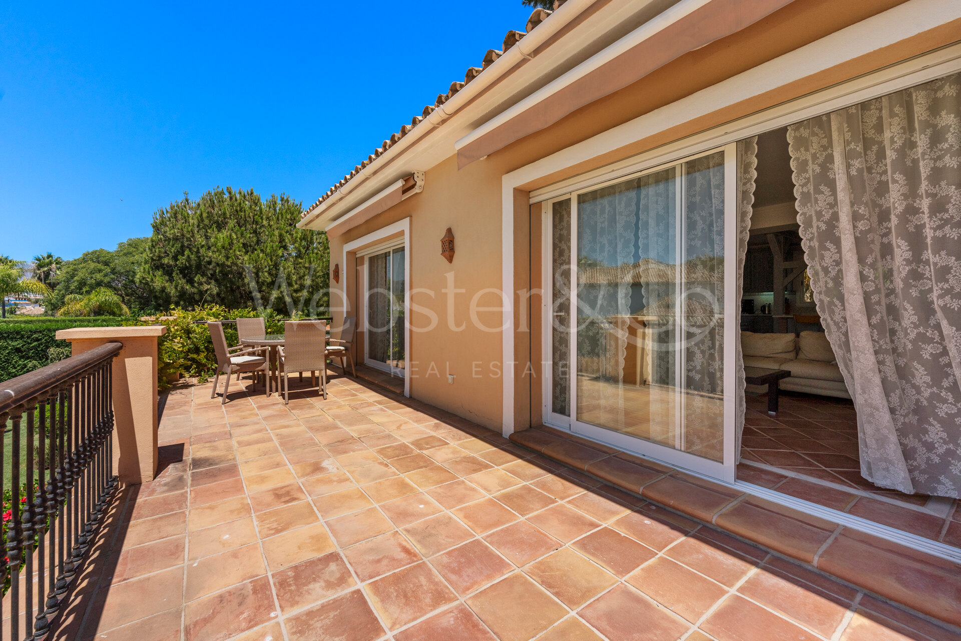 Villa Serena - Regal Luxury in Benamara