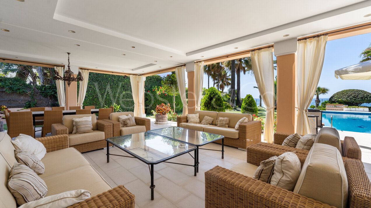 Villa Serena - Regal Luxury in Benamara