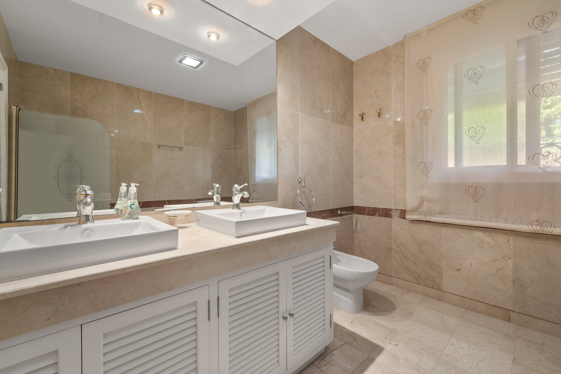 Dynamic 9 bedroom residence takes its beachfront position elegantly on the New Golden Mile