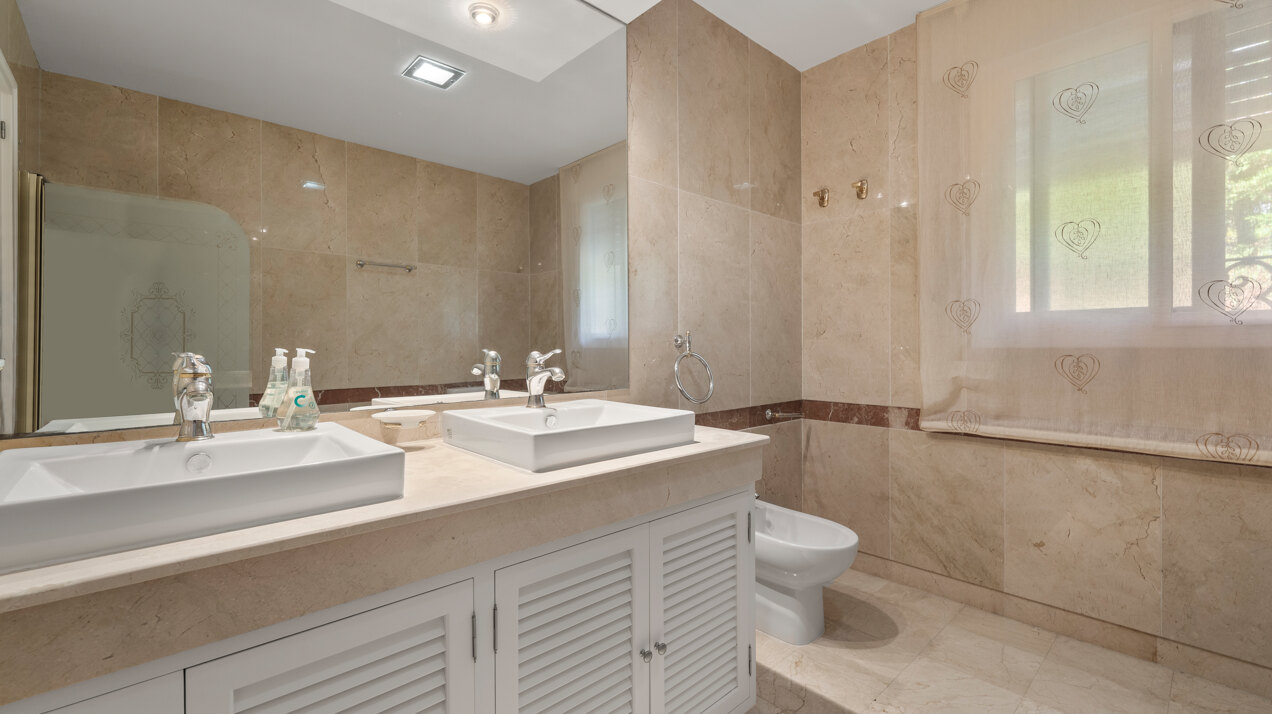 Dynamic 9 bedroom residence takes its beachfront position elegantly on the New Golden Mile