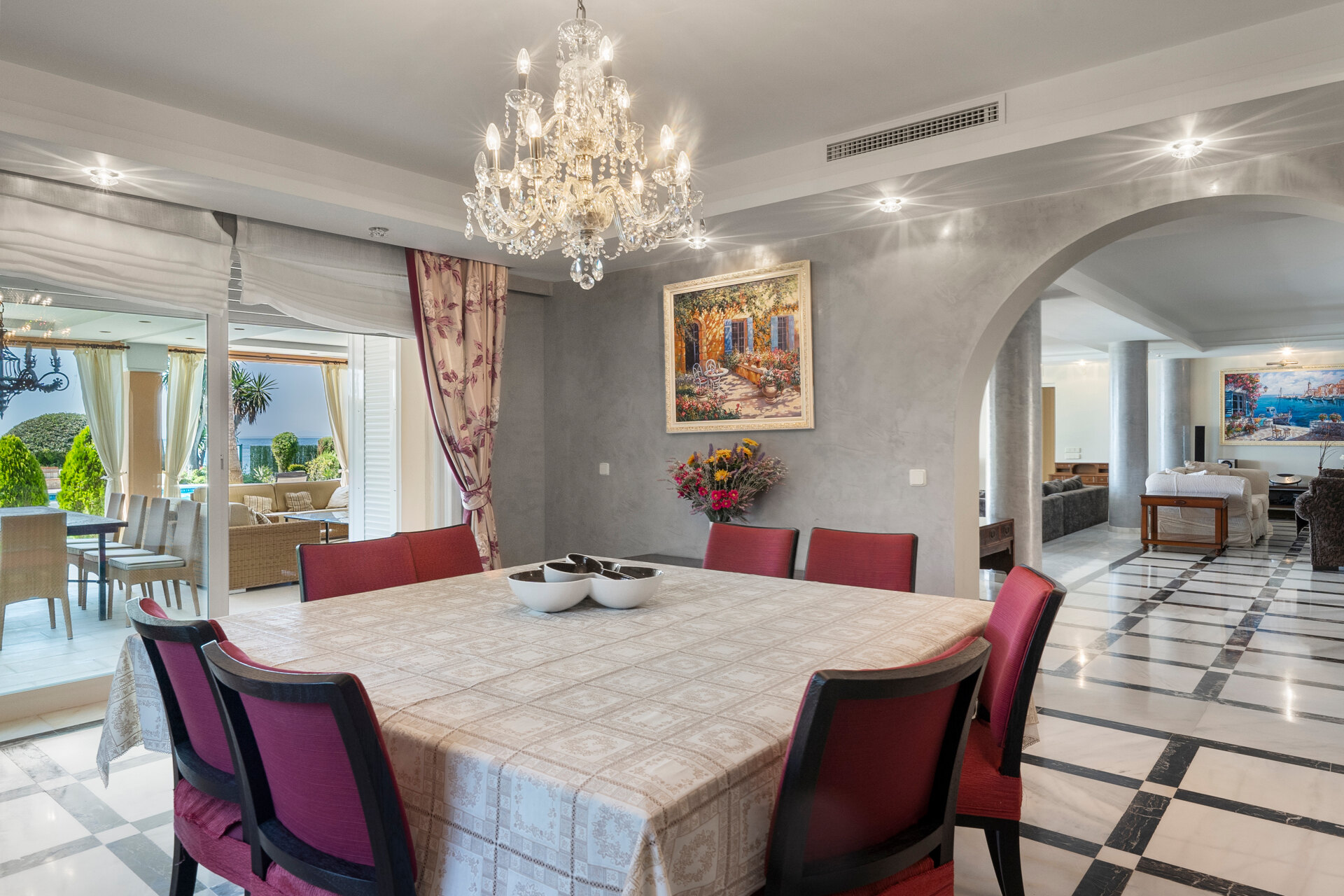 Dynamic 9 bedroom residence takes its beachfront position elegantly on the New Golden Mile