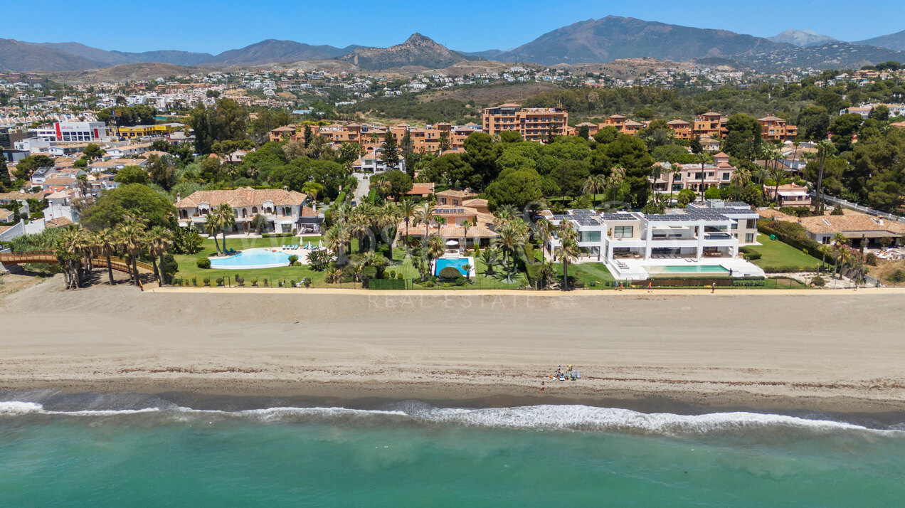 Villa Serena - Regal Luxury in Benamara