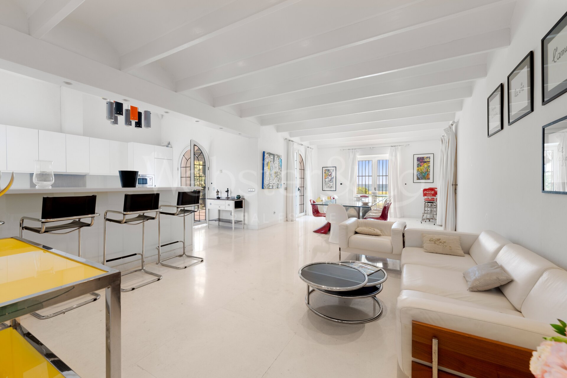 Villa Alcazar - Grand Beachfront Home, Estepona