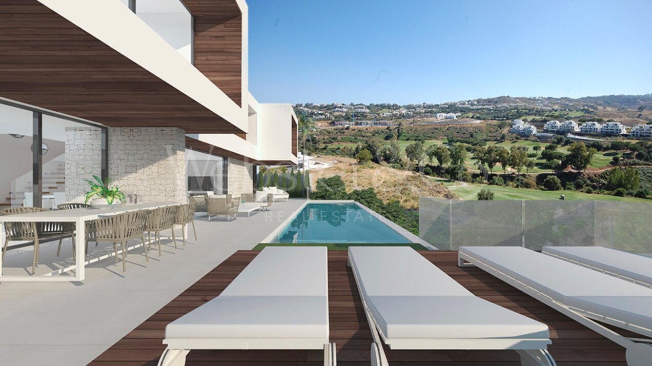 Elegancia moderna a un paso de los fairways de La Cala